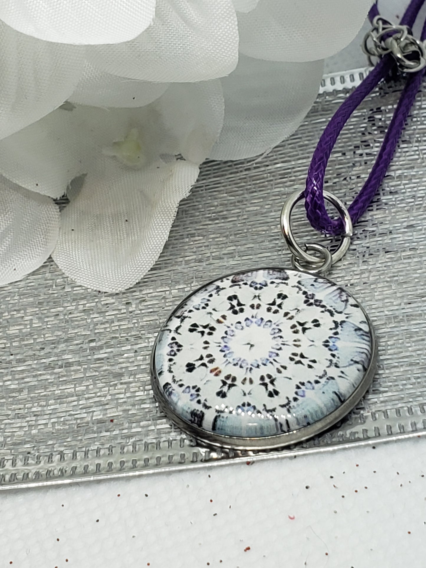 Disc Necklace
