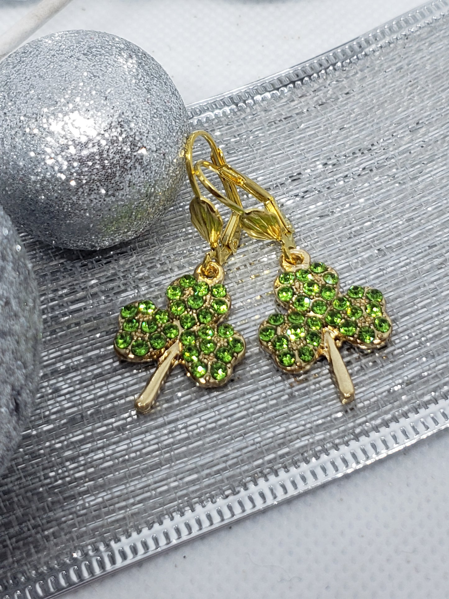 Shimmering Clover Earrings