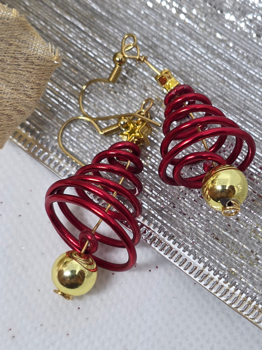 Wire Christmas Tree Earrings