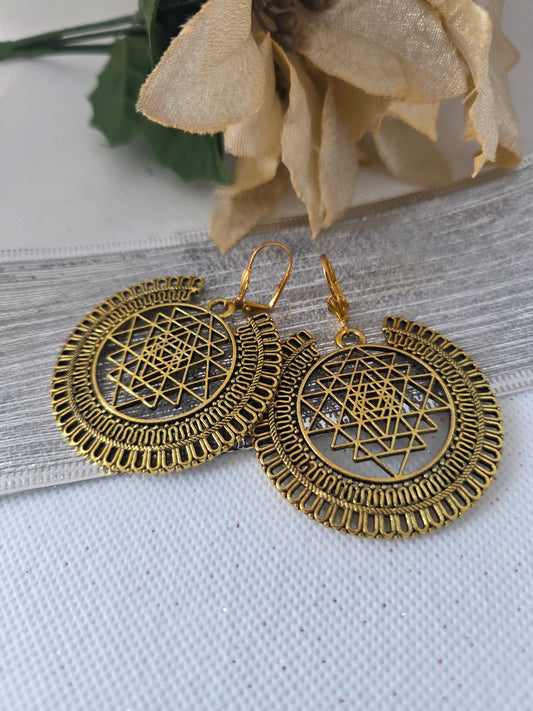 Golden Glow Earrings